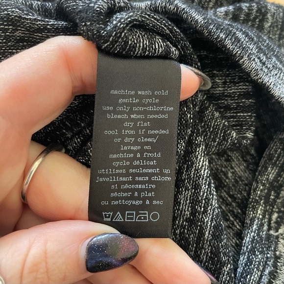 Rag & Bone/JEAN Black Gray Heather Knit Long-Sleeve Round Neck Top EUC Size S - Picture 7 of 8